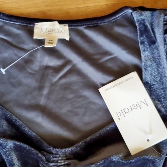 Meraki Puff Sleeve Velvet Crop Top size XS | Ruched Front Scoopneck NWT - Picture 6 of 7